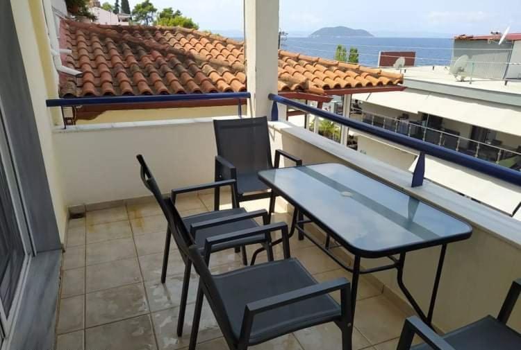 Stratos Family Apartments & Studios Neos Marmaras Buitenkant foto